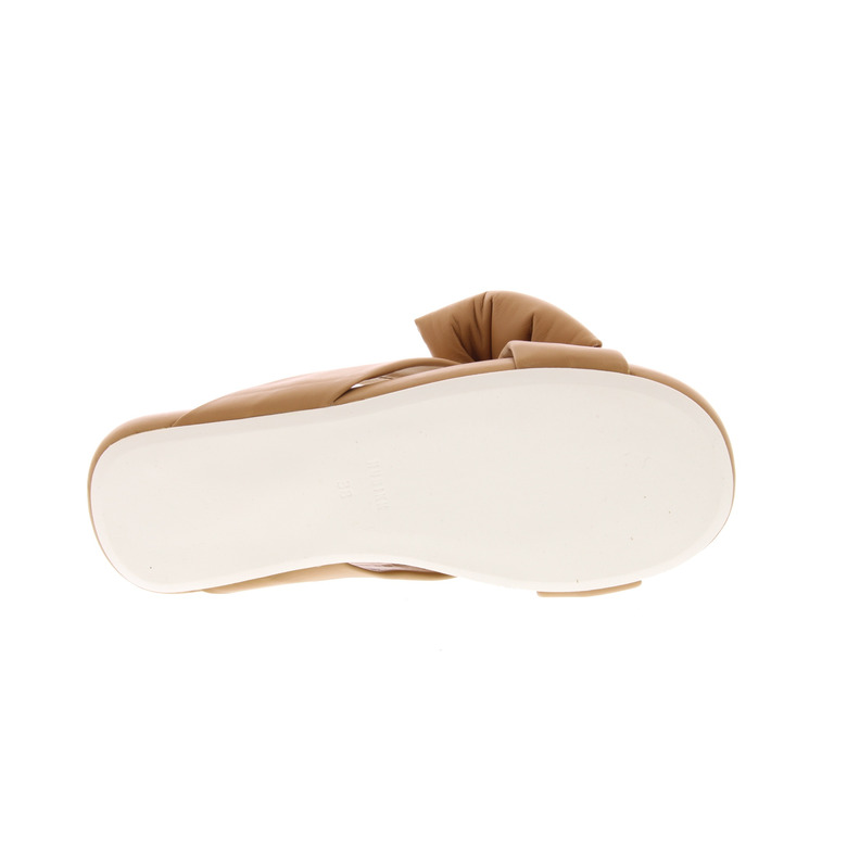 Nubikk tongs camel 5