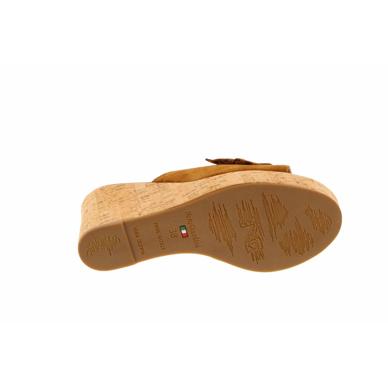 Nero Giardini tongs cognac 5