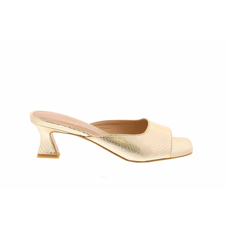 Malori&del Prete 94 slippers gold 1
