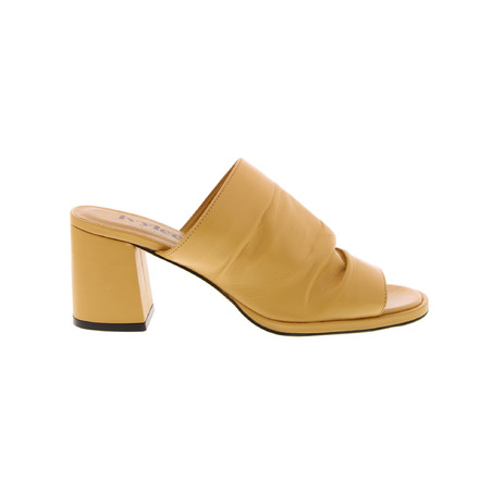 Ivylee tongs camel