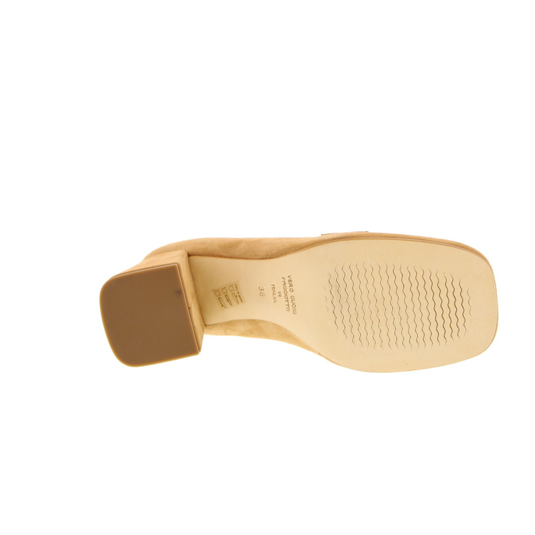 Atelier.04 mokassins beige 5