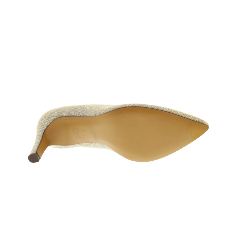 Peter Kaiser pumps or 5