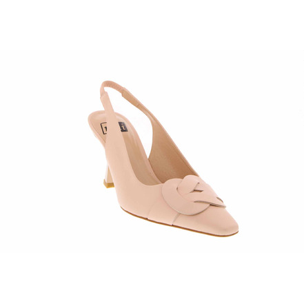 Mii pumps rose