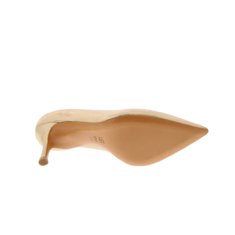 Enzo Di Martino pumps or 5