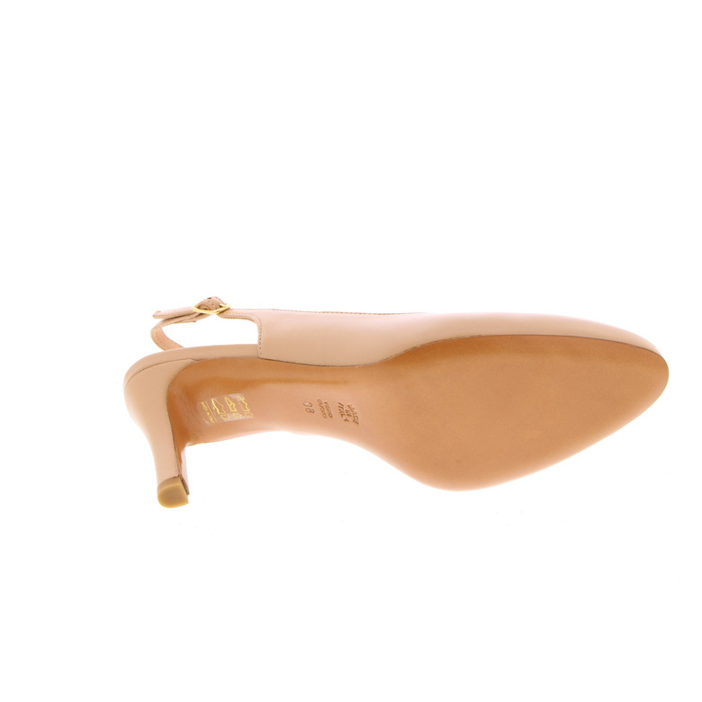 Enzo Di Martino pumps nude 5