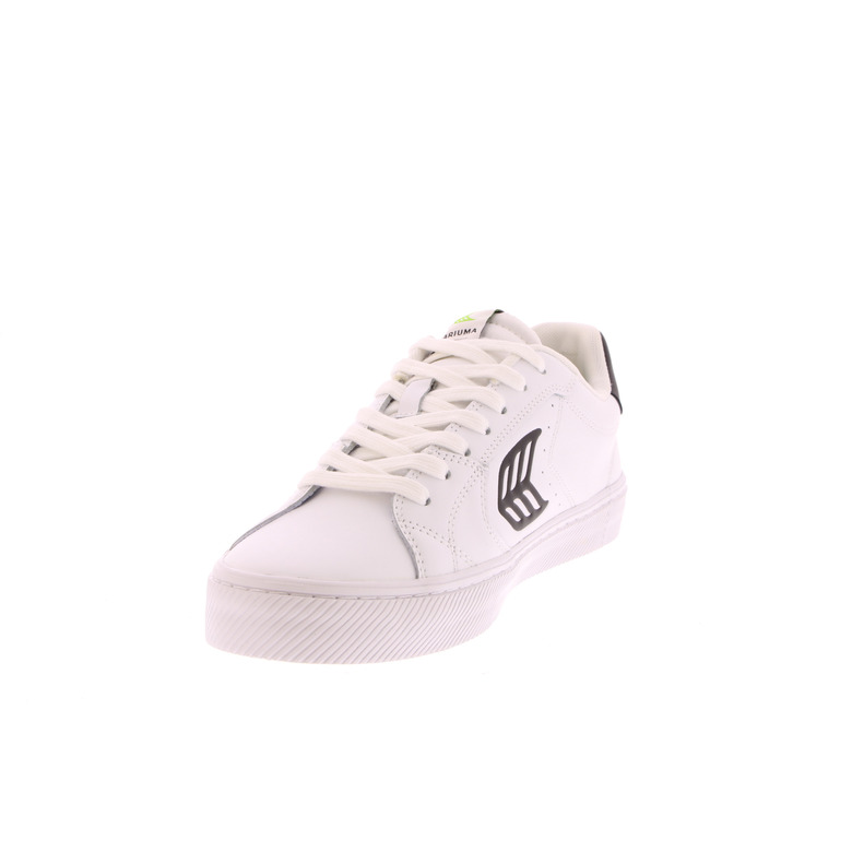 Cariuma sneakers wit 3