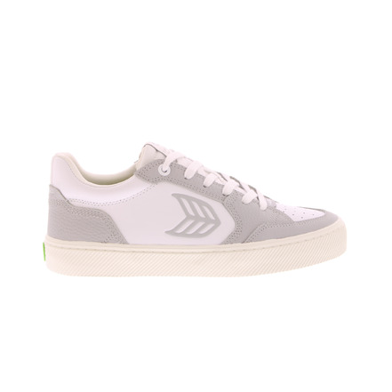 Cariuma sneakers wit