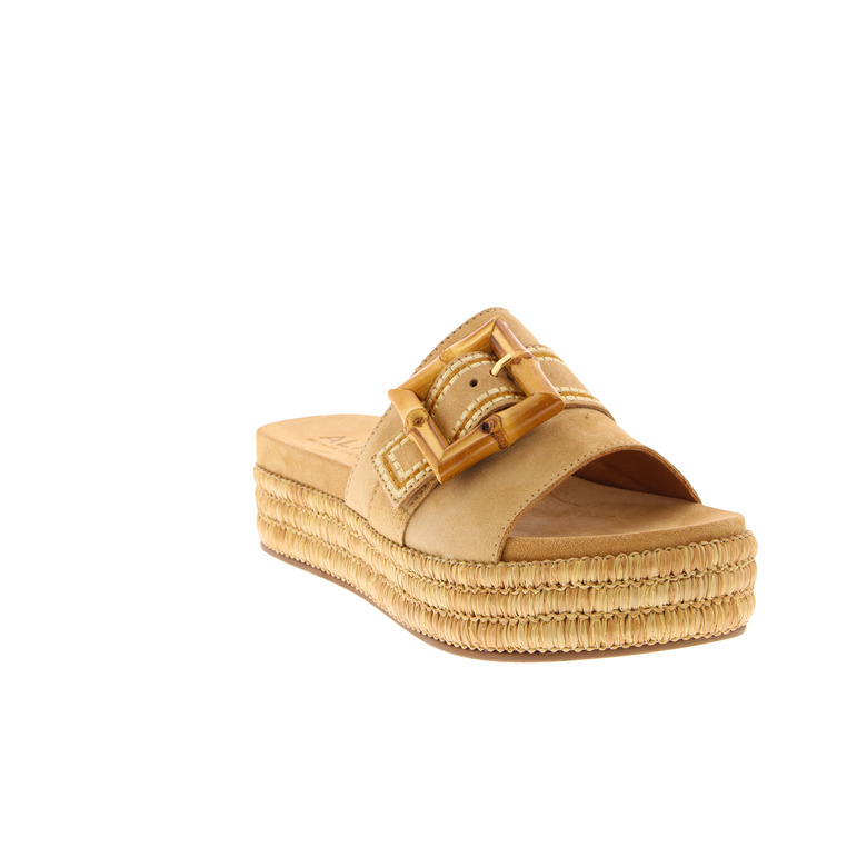 Alpe slippers camel 2