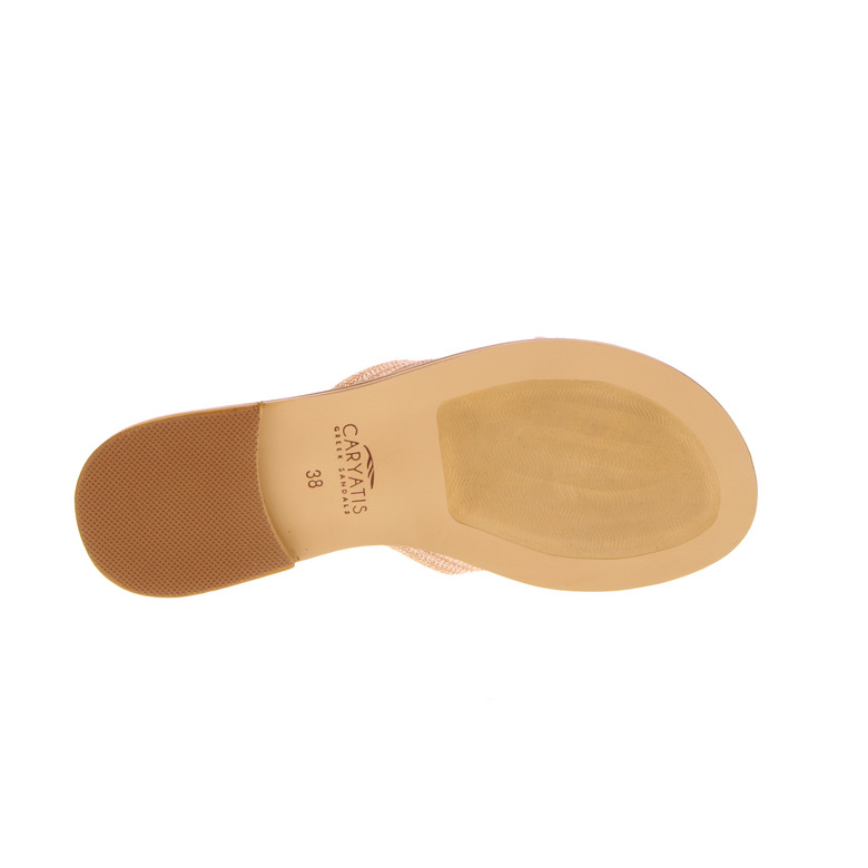 Caryatis tongs or 5