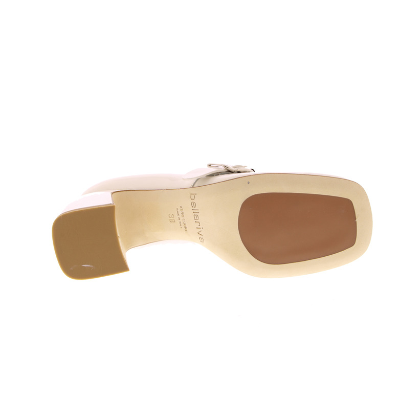 Laura Bellariva moccasins ecru 5