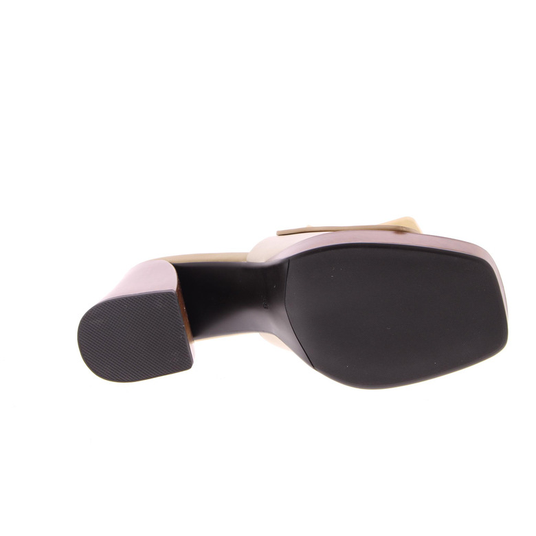 Noa Harmon tongs ecru 5