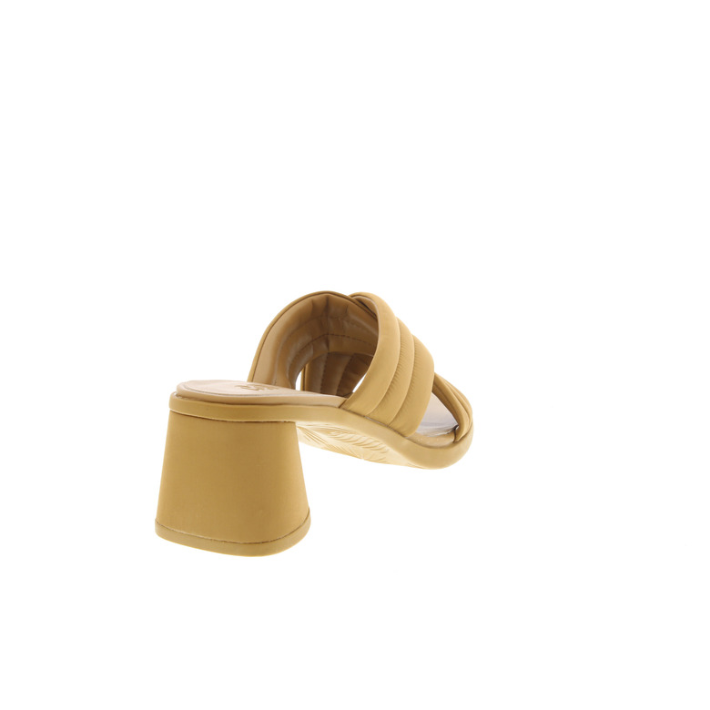 Camper slippers cognac 4