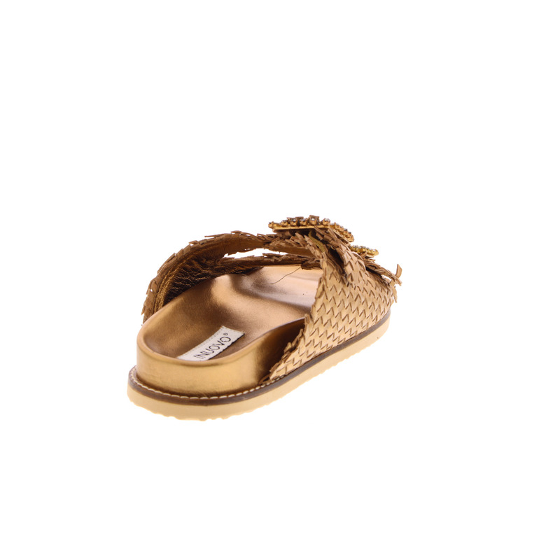 Inuovo tongs or 4