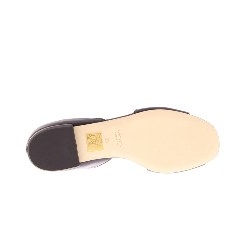 Status sandals black 5