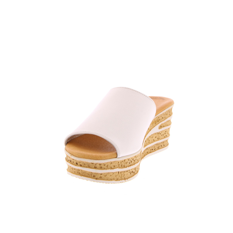 Gabor thong slippers white 3