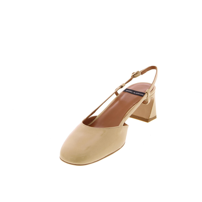 Angel Alarcon pumps beige 3