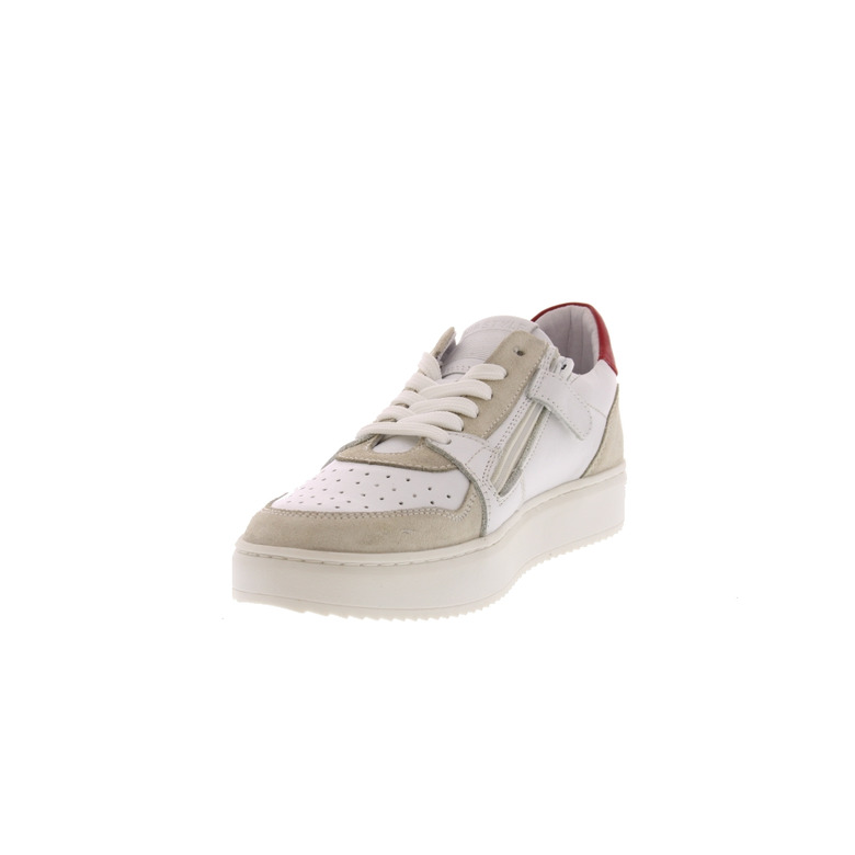 Hip low shoes white 3