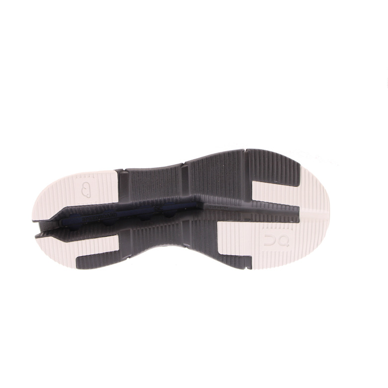On Running sneakers schwarz 5