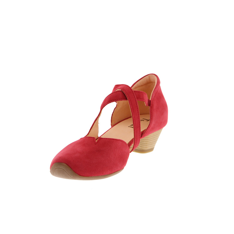 Think! pumps red 3
