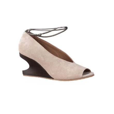 Ellen Verbeek pumps beige