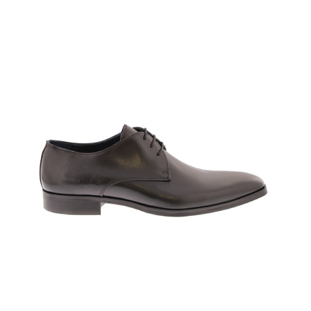 Tavares low shoes black