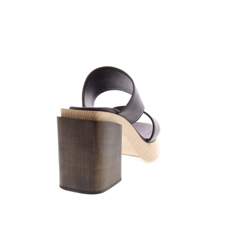 Agl slippers zwart 4