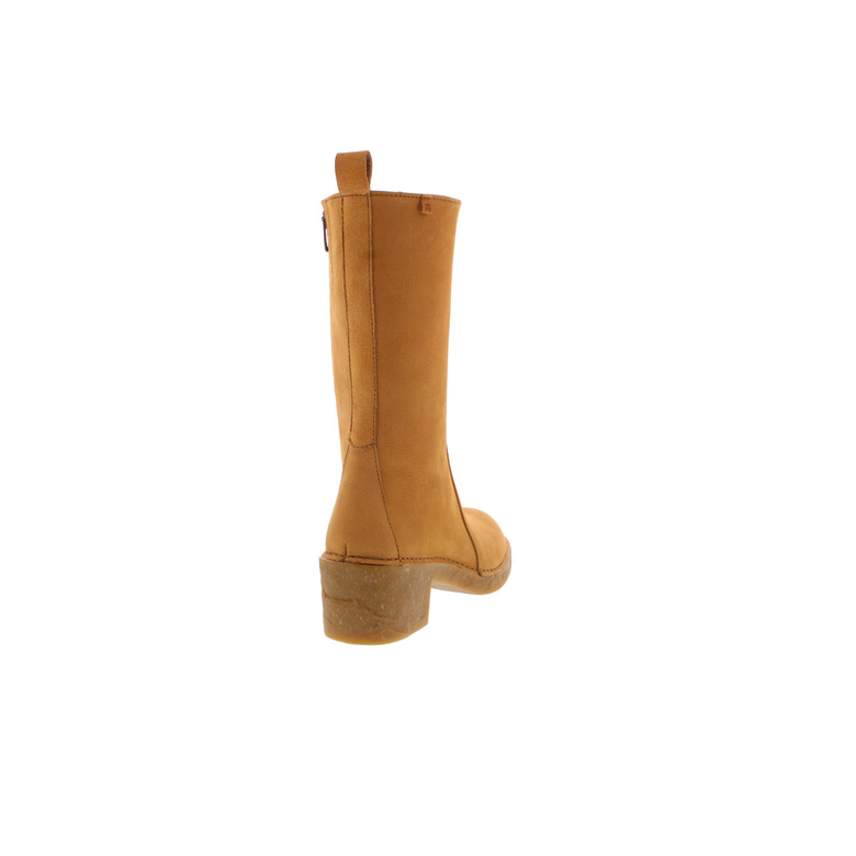 El Naturalista boots camel 4