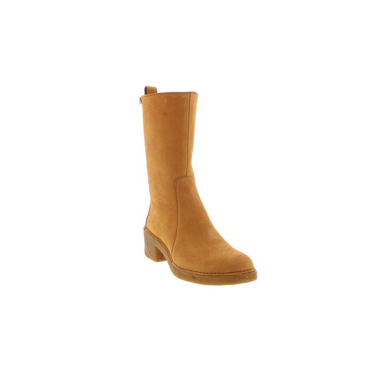 El Naturalista boots camel 2