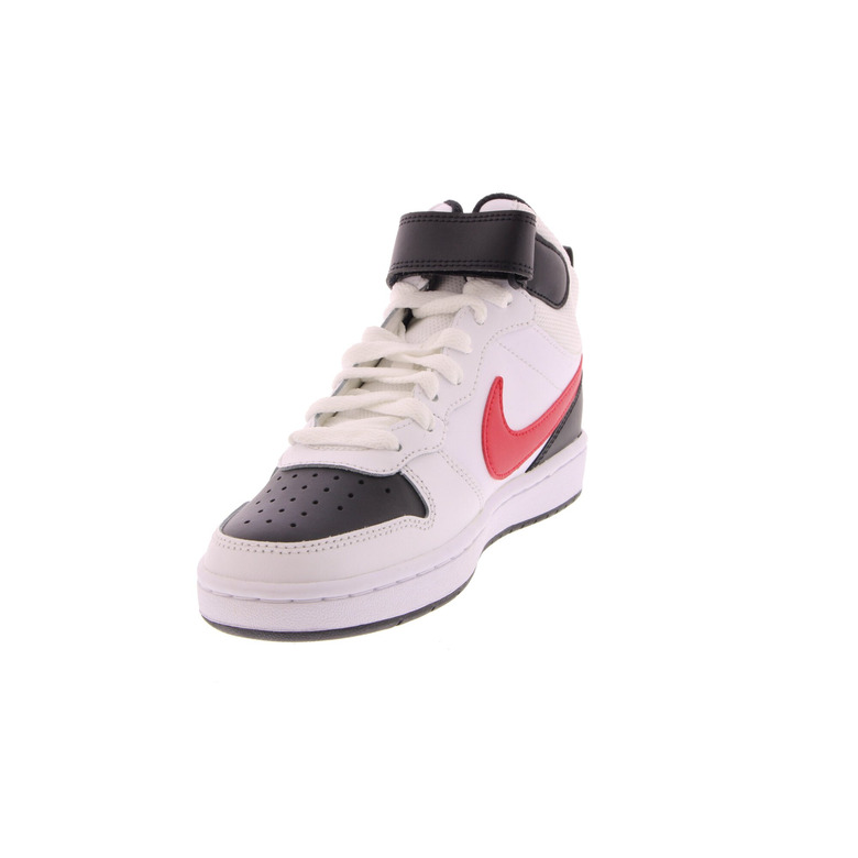 Nike sneakers wit 3