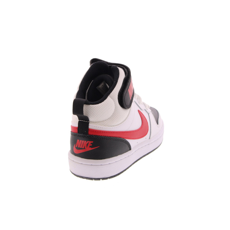 Nike sneakers wit 4