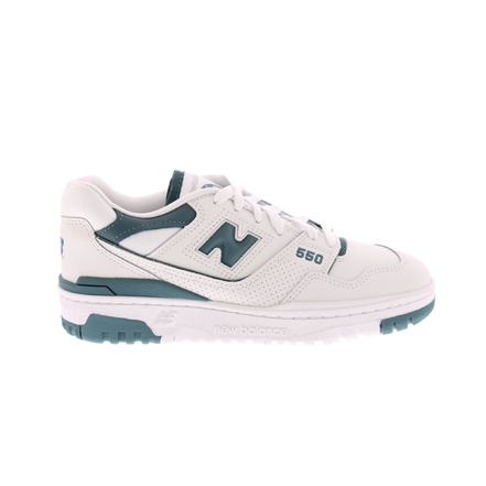 New Balance sneakers wit