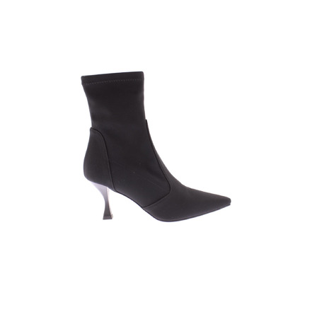 Anima J.dee ankle boots black
