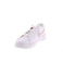 Nike sneakers wit 3