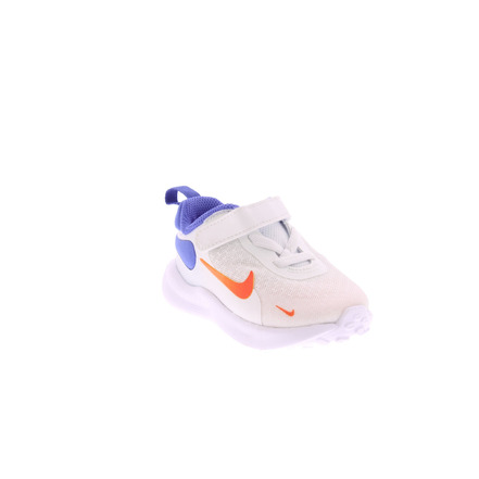 Nike sneakers wit