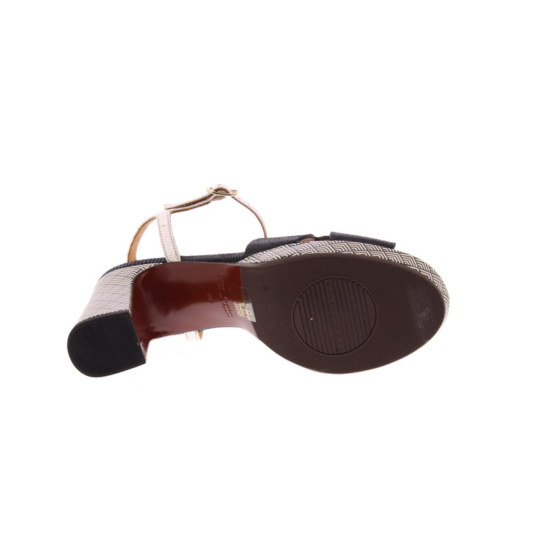 Chie Mihara sandalen zwart 5