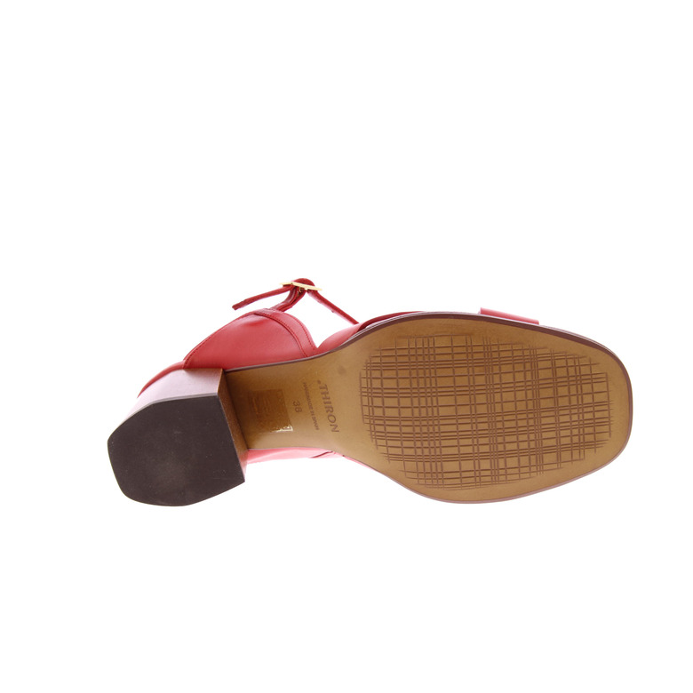 Thiron sandalen rot 5