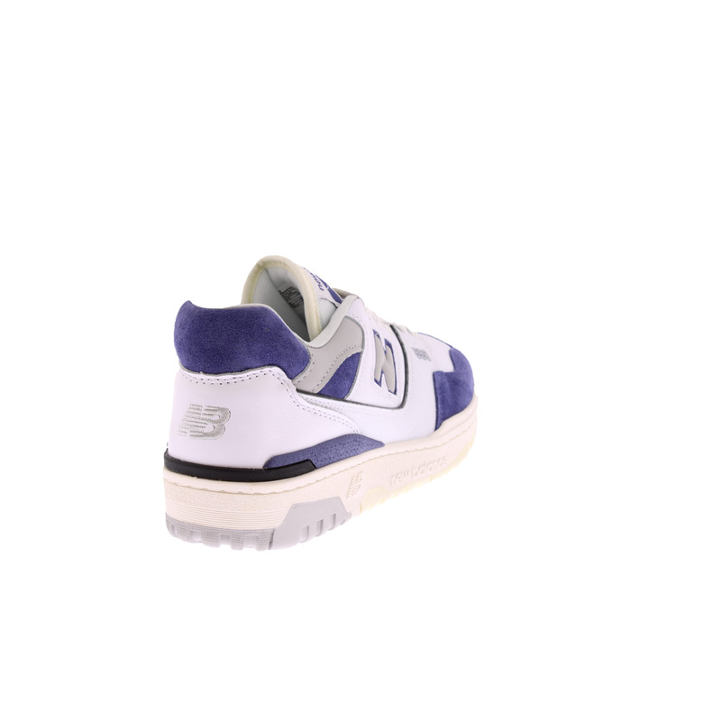 New Balance sneakers wit 4