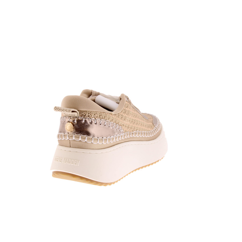 Steve Madden sneakers or 4