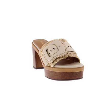 Noa Harmon slippers ecru