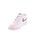Nike sneakers wit 3