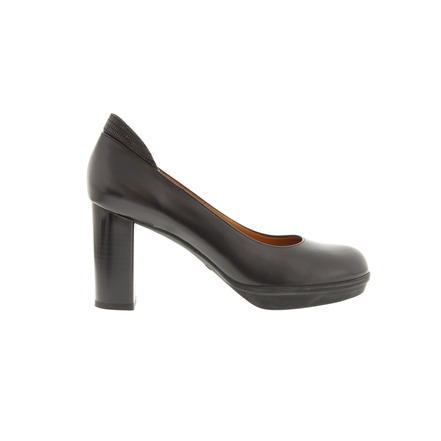 Voltan pumps zwart
