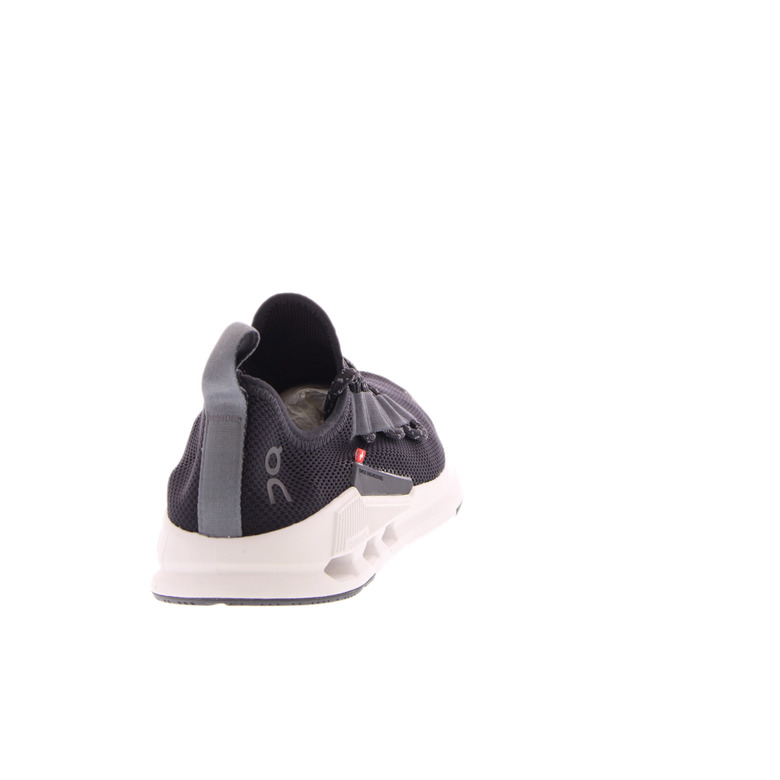 On Running sneakers noir 4