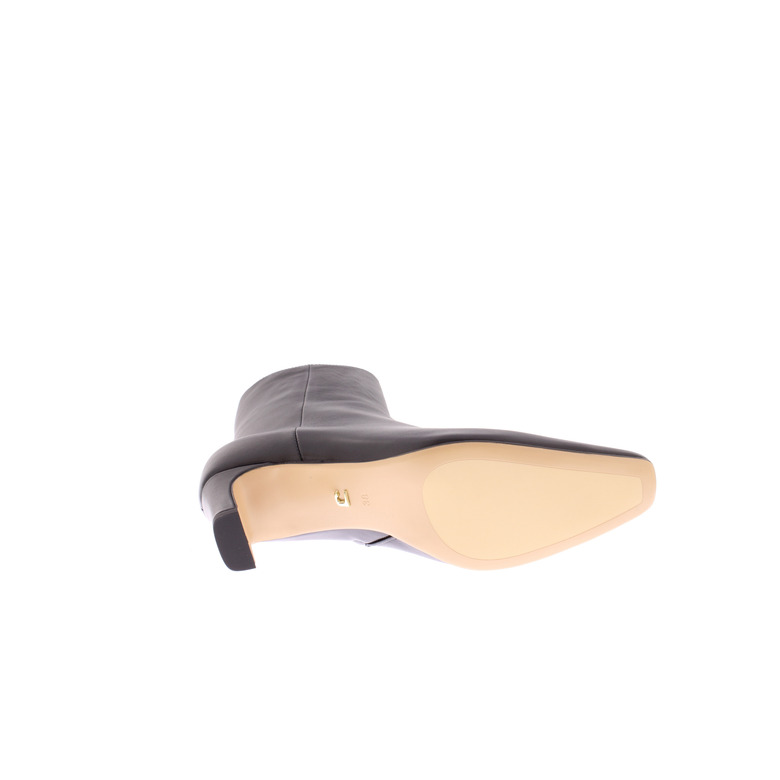 Lola Cruz enkellaarsjes zwart 5